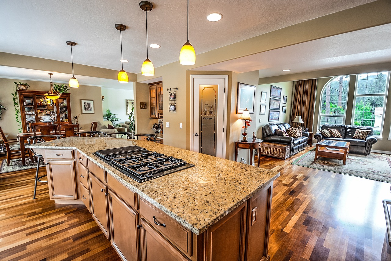 Backsplashes With Stone Counters
